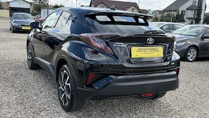 Toyota C-HR 1.2 Turbo 4x4 CVT Ultimate Led 2019 Automat Suv Garantie Rate - imagine 9