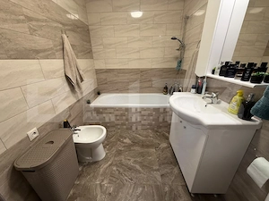 Apartament 2 camere, 50 mp, zona Porii  - imagine 11