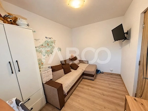 Apartament de vanzare 2 camere balcon Mihai Viteazul etaj 4 - imagine 2