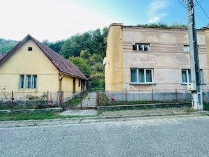 Vând casă în Nădrag, jud. Timiș, Aleea Bradului, nr. 3-4
