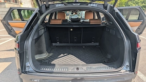 Range Rover Velar 3.0 V6 D300 R-Dynamic SE, 300 CP, Matrix LED, panoramic, masaj, istoric Land Rover - imagine 10