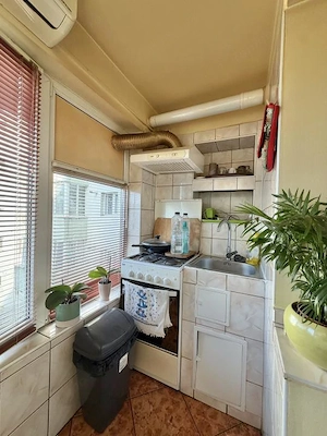 Apartament 2 camere, etaj 2, decomandat, 50mp, zona Aradului  - imagine 9