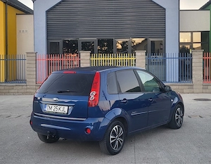 ford fiesta 1,4 benzina an 2008 unic propietar in tara toate taxele la zi fiscal pe loc  - imagine 5