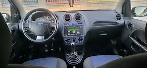 ford fiesta 1,4 benzina an 2008 unic propietar in tara toate taxele la zi fiscal pe loc  - imagine 9