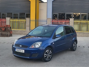 ford fiesta 1,4 benzina an 2008 unic propietar in tara toate taxele la zi fiscal pe loc  - imagine 3