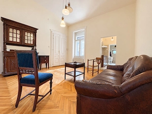 Apartament 2 camere | Renovat | Vedere Bega | Cladire istorica - imagine 5