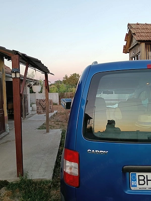 Volkswagen Caddy 2006 în stare perfectă - imagine 4