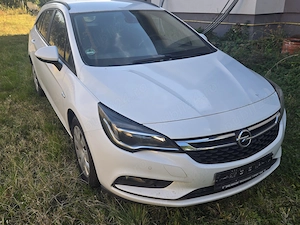 Opel astra K - imagine 4