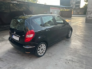      Proprietar Vând Mercedes A class A180      - imagine 5