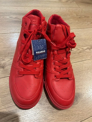 Pantofi sport