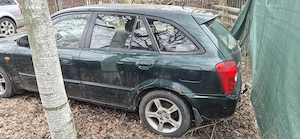 Mazda 323, 2.0 turbo diesel, 101 cai, an 2003, euro 3 - imagine 3