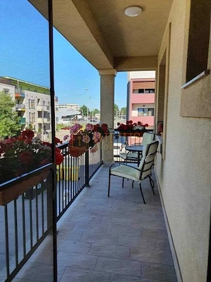Dumbravita| 2 camere| etaj 1| loc de parcare| balcon - imagine 8