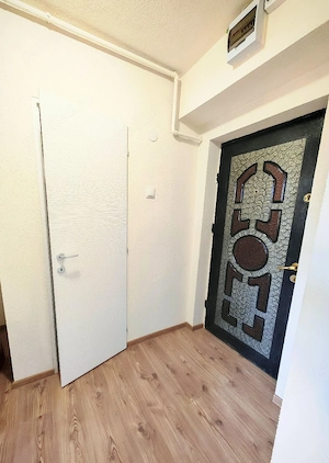 Apartament 2 camere   Ultracentral Libelula | Piața Mică   Malul Mureșului | Lift Proprietar  - imagine 2