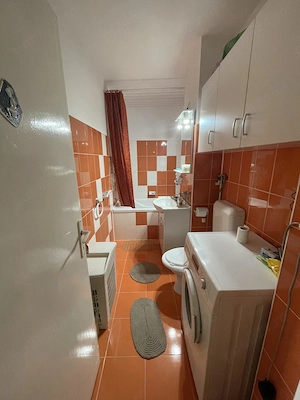 Apartament 3 camere | decomandat | 2 bai | etaj 3 | lacu rosu | proprietar - imagine 5