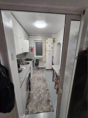 Apartament cu 3 camere decomandate in zona Mircea. - imagine 9