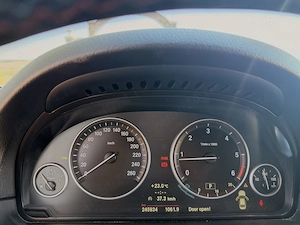 BMW f10 525d 218 CP x drive  - imagine 9