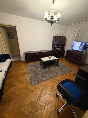 Apartament 3 camere de închiriat – Etaj 1 – Brazda lui Nova-centrala- 320 euro