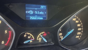Vand autoturism ford focus 2014  1.6 diesel   - imagine 5