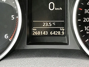 Volkswagen Golf 2.0 TDI DSG Comfortline - imagine 7