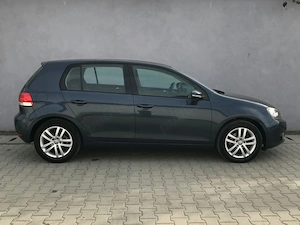 Volkswagen Golf 2.0 TDI DSG Comfortline - imagine 9