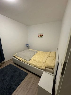 Renovat integral. Etajul 2. Bloc izolat termic. Centrala proprie. Spitalul judetean.  - imagine 3
