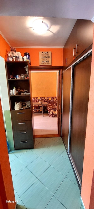 Vand apartament 2 camere , 79000 euro - imagine 2
