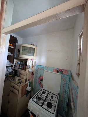 Apartament 2 camere, decomandat - zonă centrală - imagine 5