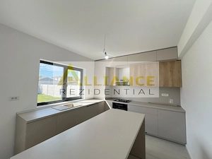 VILA INDIVIDUALA MODERNA SEMIMOBILATA -4 CAMERE-TEREN 375 MP - imagine 12