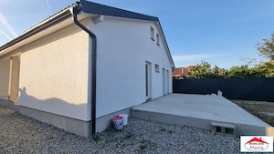 Casa noua in Lazuri 128000 Euro - imagine 3