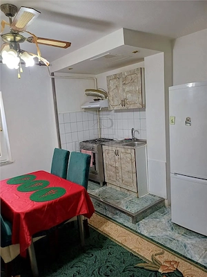 FREIDORF - 3 CAMERE - CENTRALA PROPRIE - ETAJ 2 - CLIMA - imagine 8
