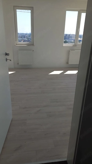 Apartament decomandat 5 camere Bl. Iuliu Maniu la 15 min Metrou - imagine 15