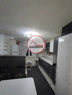 Apartament cu 3 camere de vanzare - imagine 8