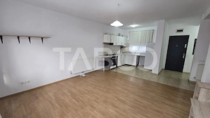 Casa de inchiriat 3 camere si 425mp curte libera in Sura Mare - imagine 3