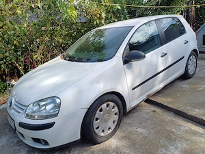 autorurism VW Golg 5