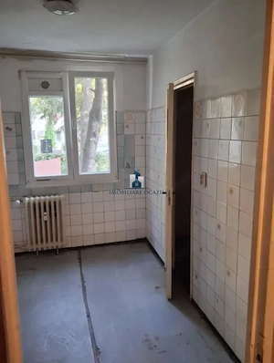 Vanzare Apartament 3 Camere Semidecomandat Berceni - imagine 5