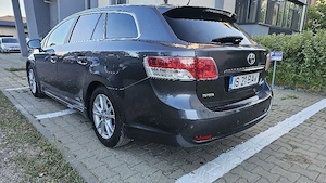 Toyota Avensis T27