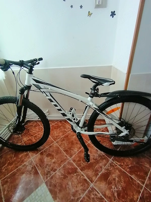 Bicicletă de  vânzare