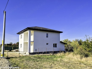 Casa P+1E Prundu-Bananai Pitesti - imagine 10