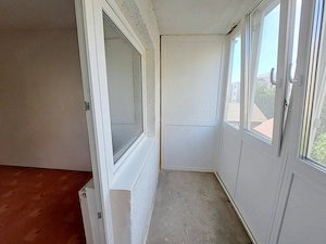 Apartament 4 camere, zona Vlaicu, Lebada, etaj 3 - imagine 9