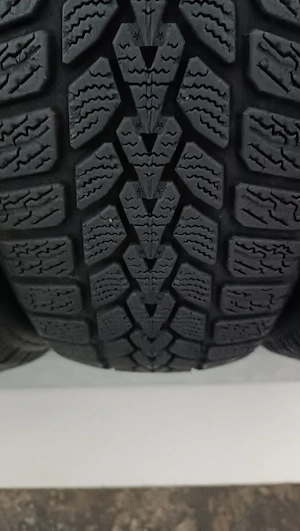 ANVELOPE 195/60/16 89H 195 60 16 DUNLOP CP N10849 M+S - imagine 2
