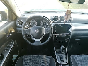 Suzuki Vitara înmatriculat 12.2019,automată, benzină, euro 6,carte service la zi la reprezentanță.  - imagine 7