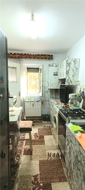 Vanzare apartament 2 camere, parter cu centrala - Sagului - Dambovita - imagine 7