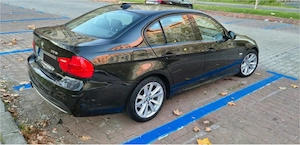 BMW Seria 3 325i xDrive - imagine 3