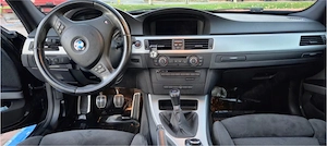 BMW Seria 3 325i xDrive - imagine 9