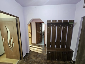Resita, 2 Cam. Dec., Mobilat+Utilat, Micro 1 - imagine 20