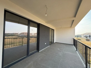Apartament spa #539;ios cu 3 camere  #537;i teras #259; generoas #259; | Mo #537;ni #539;a - imagine 5
