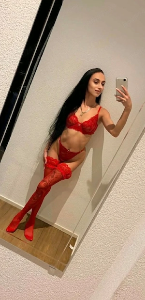 New slim prima dată la tine în oraș!