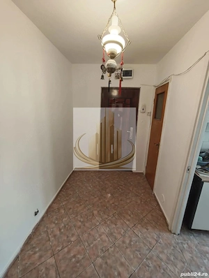 Apartament 3 camere semidecomandat - imagine 11