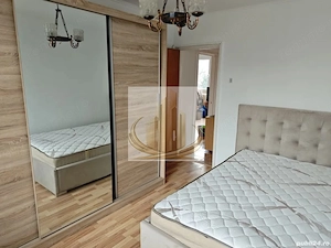 Apartament 3 camere semidecomandat