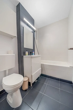 Decomandat,bloc reabilitat,4/4,5min metrou Dristor, baie noua,Prima inchiriere - imagine 6